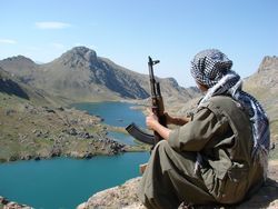 Li &Ccedil;iyay&ecirc; Kato, gotin&ecirc;n fermandar N&ucirc;j&icirc;n